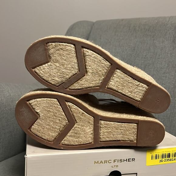 Marc Fisher Cream Espadrille Wedges - Picture 7 of 7